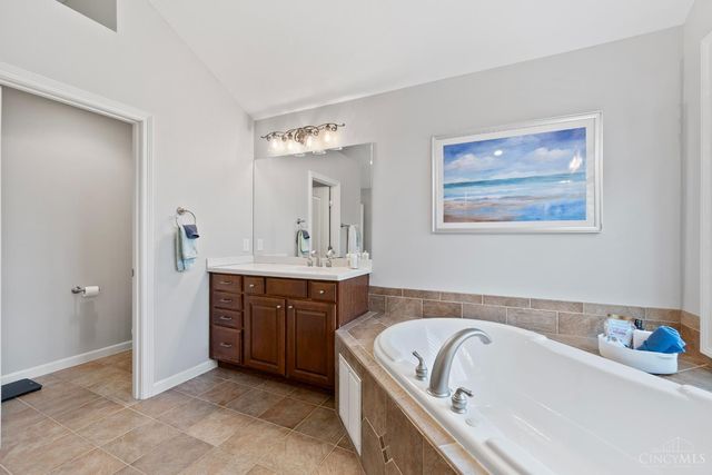 6738 Cherry Leaf Court, Deerfield Twp., OH 45040