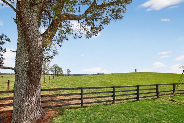 2780 Switzer Road, Frankfort, KY 40601