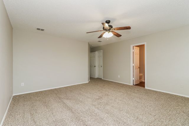 8404 Plantain Court, Arlington, TX 76002