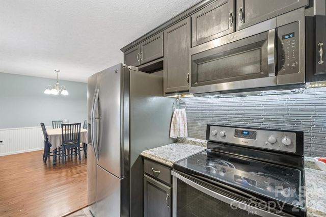 3868 W Nc 10 Highway, Newton, NC 28658