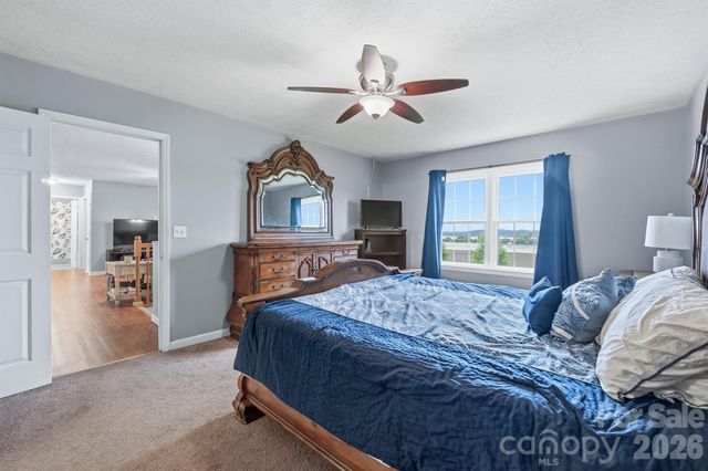 3868 W Nc 10 Highway, Newton, NC 28658