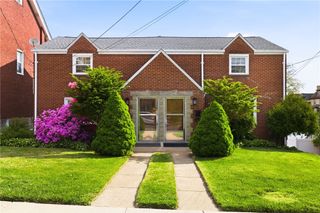 1136 Peermont Ave, Dormont, PA 15216