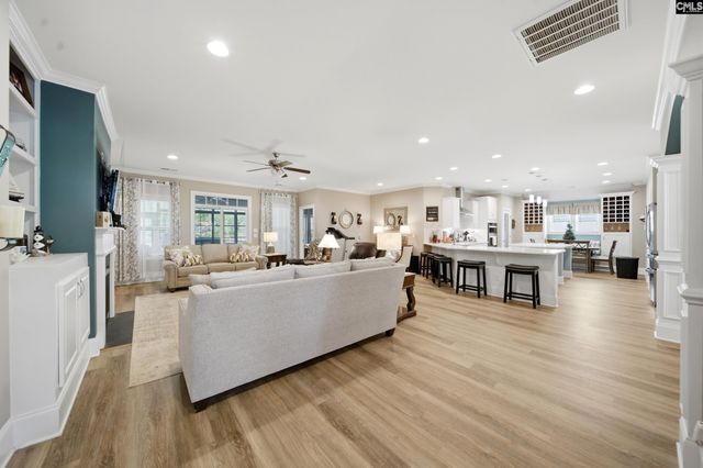 305 Daymark Drive, Chapin, SC 29063