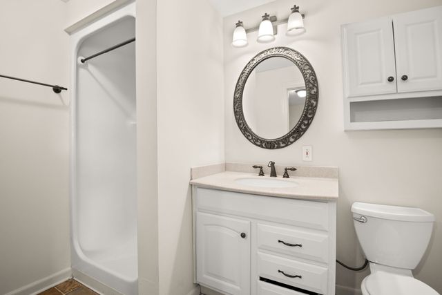 4966 Sherman Oaks Dr, Nashville, TN 37211