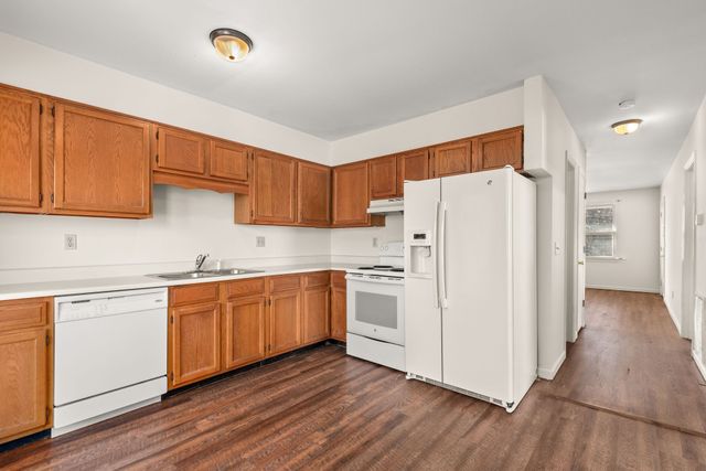 4966 Sherman Oaks Dr, Nashville, TN 37211