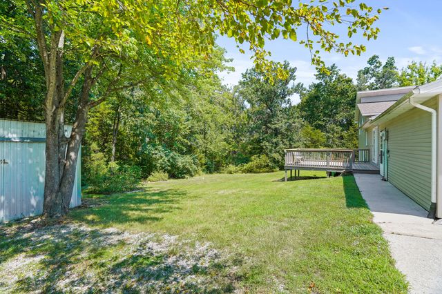 205 W AKEMAN BRIDGE RD, Columbia, MO 65202