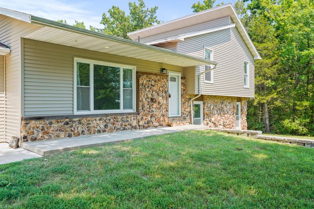 205 W AKEMAN BRIDGE RD, Columbia, MO 65202