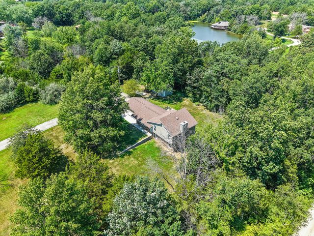 205 W AKEMAN BRIDGE RD, Columbia, MO 65202