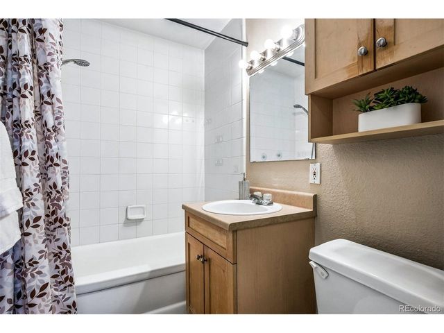 2500 S York St 213, Denver, CO 80210