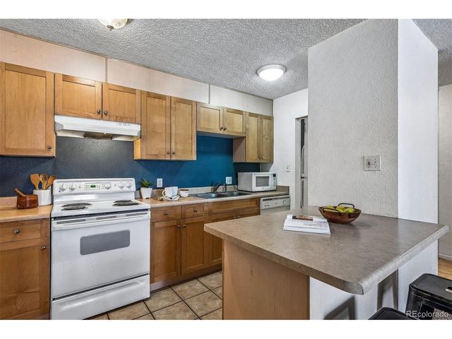 2500 S York St 213, Denver, CO 80210
