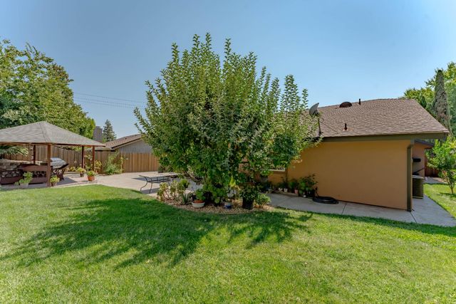 7236 Butterball Way, Sacramento, CA 95842