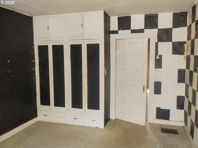 611 N Front, Dayton, WA 99328