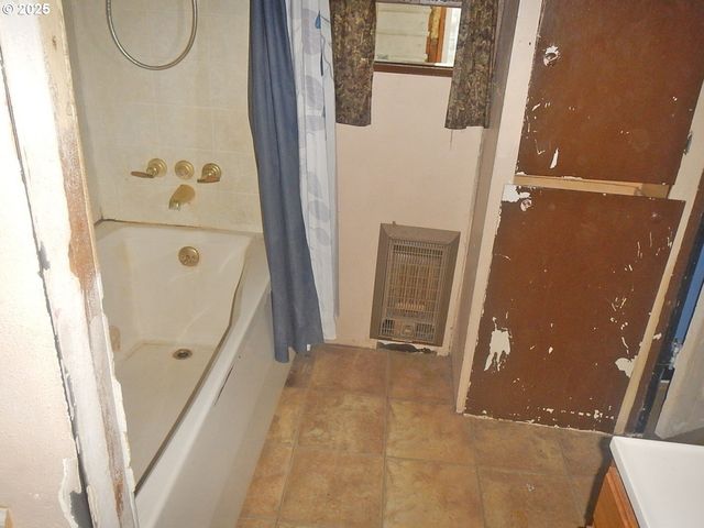 611 N Front, Dayton, WA 99328