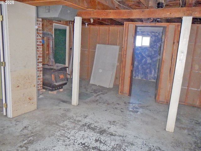 611 N Front, Dayton, WA 99328