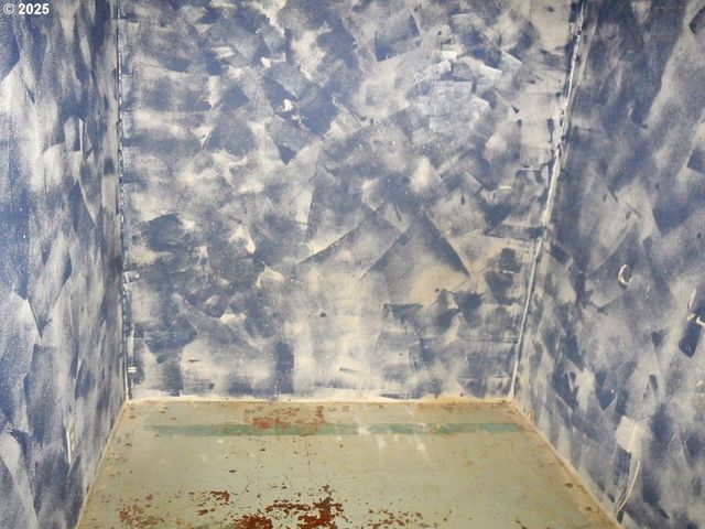 611 N Front, Dayton, WA 99328