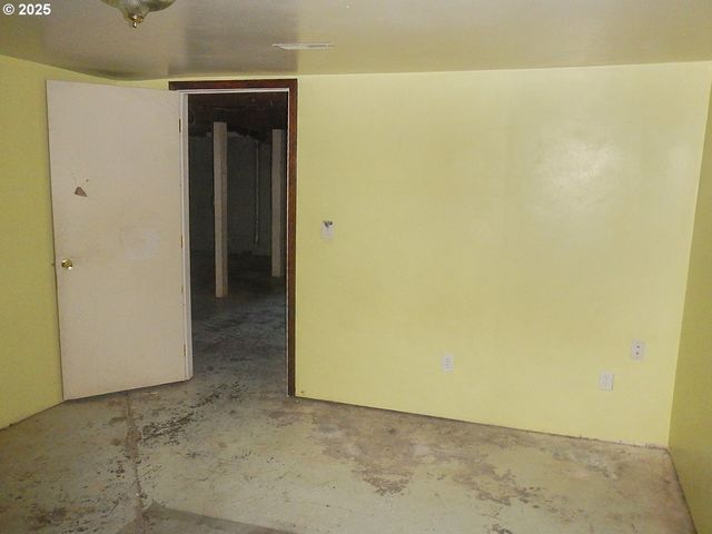 611 N Front, Dayton, WA 99328