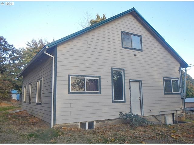 611 N Front, Dayton, WA 99328
