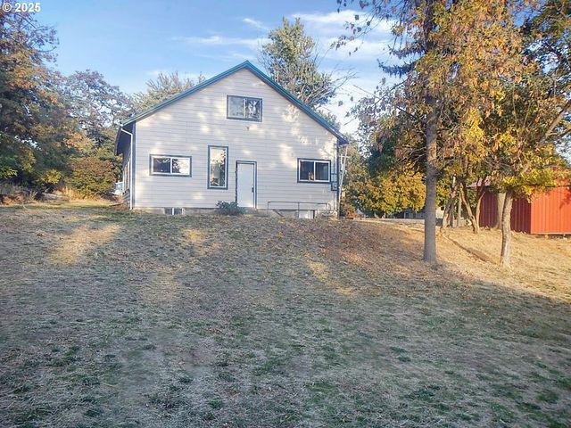 611 N Front, Dayton, WA 99328