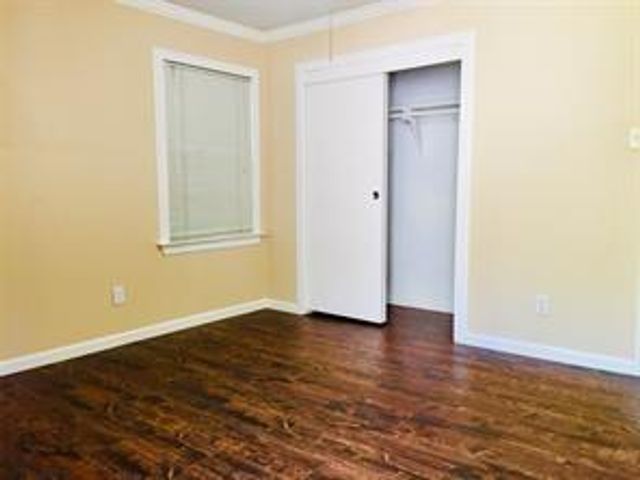 5418 Grand Lake Street, Houston, TX 77081