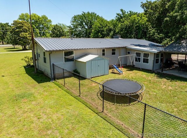 20014 Highway 32, Kingston, OK 73439