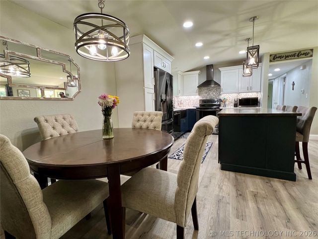 20014 Highway 32, Kingston, OK 73439