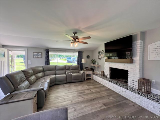 20014 Highway 32, Kingston, OK 73439