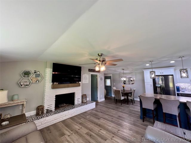 20014 Highway 32, Kingston, OK 73439