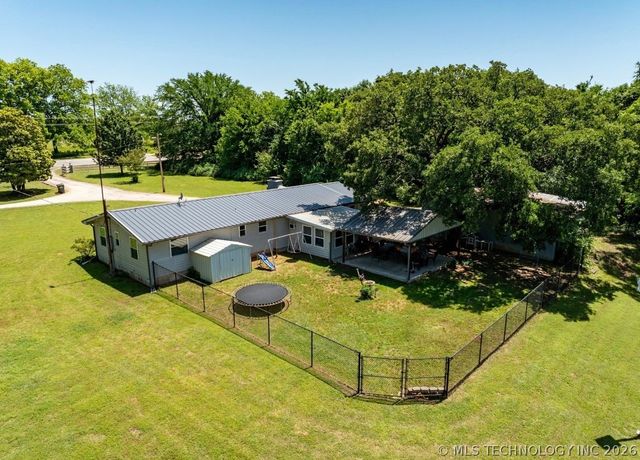 20014 Highway 32, Kingston, OK 73439