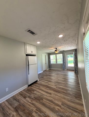 20014 Highway 32, Kingston, OK 73439