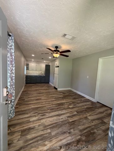 20014 Highway 32, Kingston, OK 73439