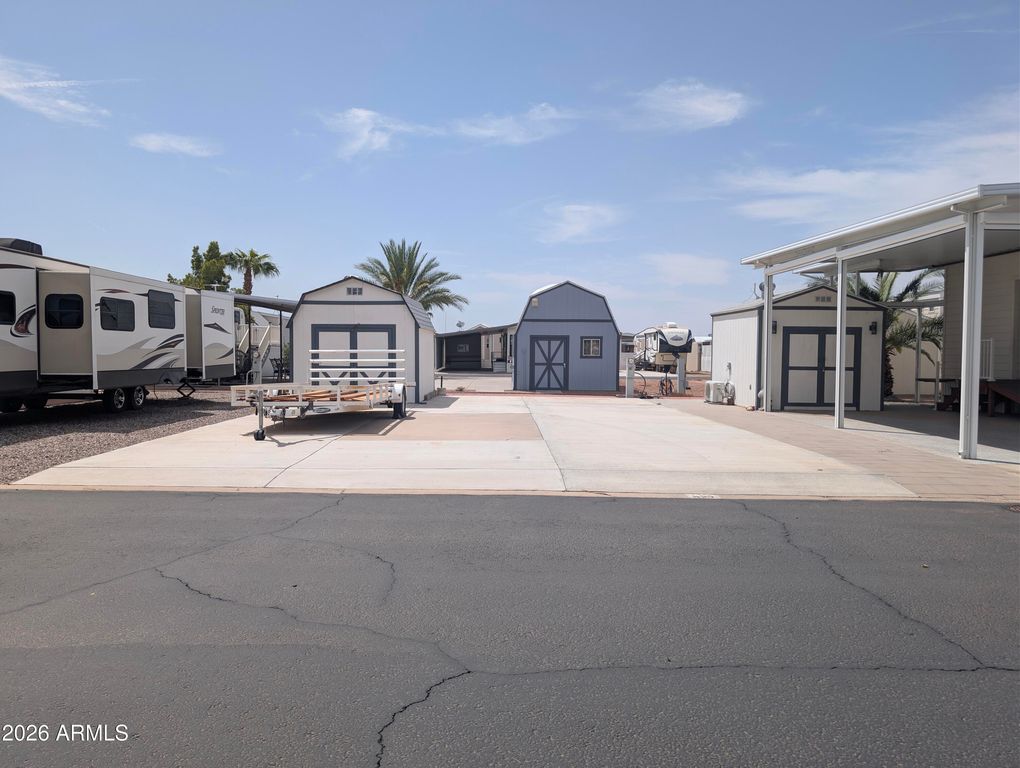 427 E Pueblo del Sol -- 14, Florence, AZ 85132 — photo 3