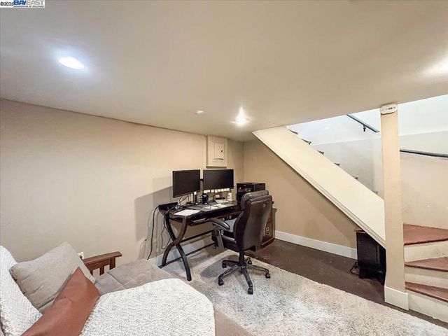 905 S Livermore Ave, Livermore, CA 94550