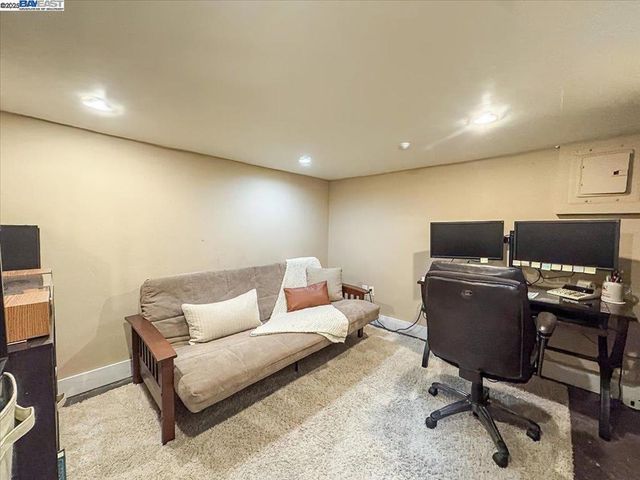 905 S Livermore Ave, Livermore, CA 94550