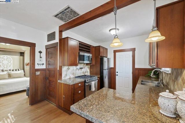 905 S Livermore Ave, Livermore, CA 94550