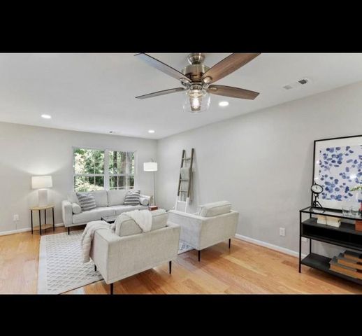 5115 Martins Crossing, Stone Mountain, GA 30088