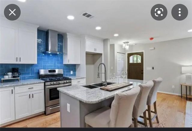 5115 Martins Crossing, Stone Mountain, GA 30088