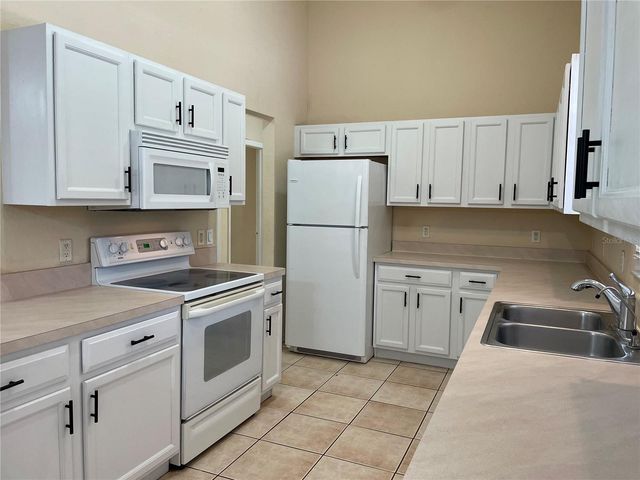 4060 CALATRAVA AVENUE, North Port, FL 34286