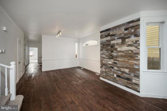 1712 WASHINGTON AVE, Fredericksburg, VA 22401