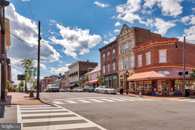 1712 WASHINGTON AVE, Fredericksburg, VA 22401