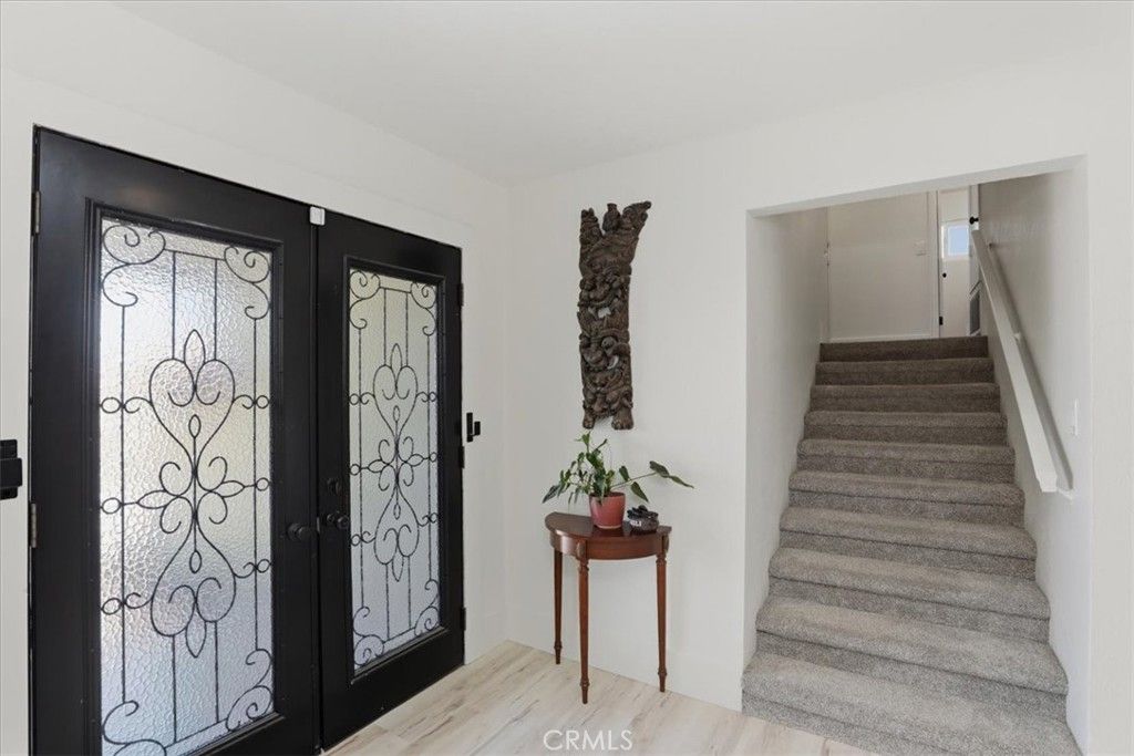 Image 14 of property listing at 8318 La Senda, Rancho Cucamonga, CA 91701