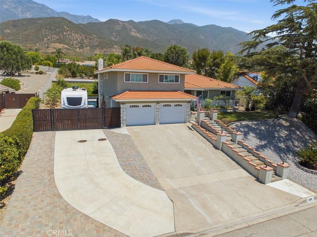 Image 2 of property listing at 8318 La Senda, Rancho Cucamonga, CA 91701