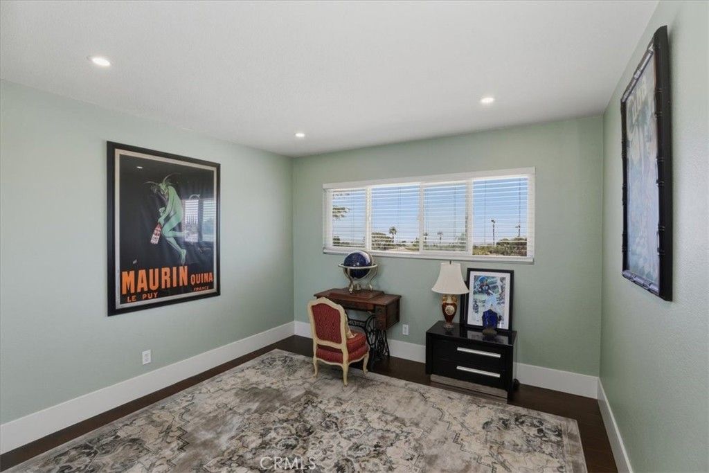 Image 33 of property listing at 8318 La Senda, Rancho Cucamonga, CA 91701