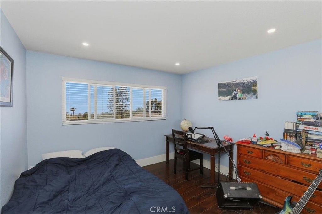 Image 34 of property listing at 8318 La Senda, Rancho Cucamonga, CA 91701