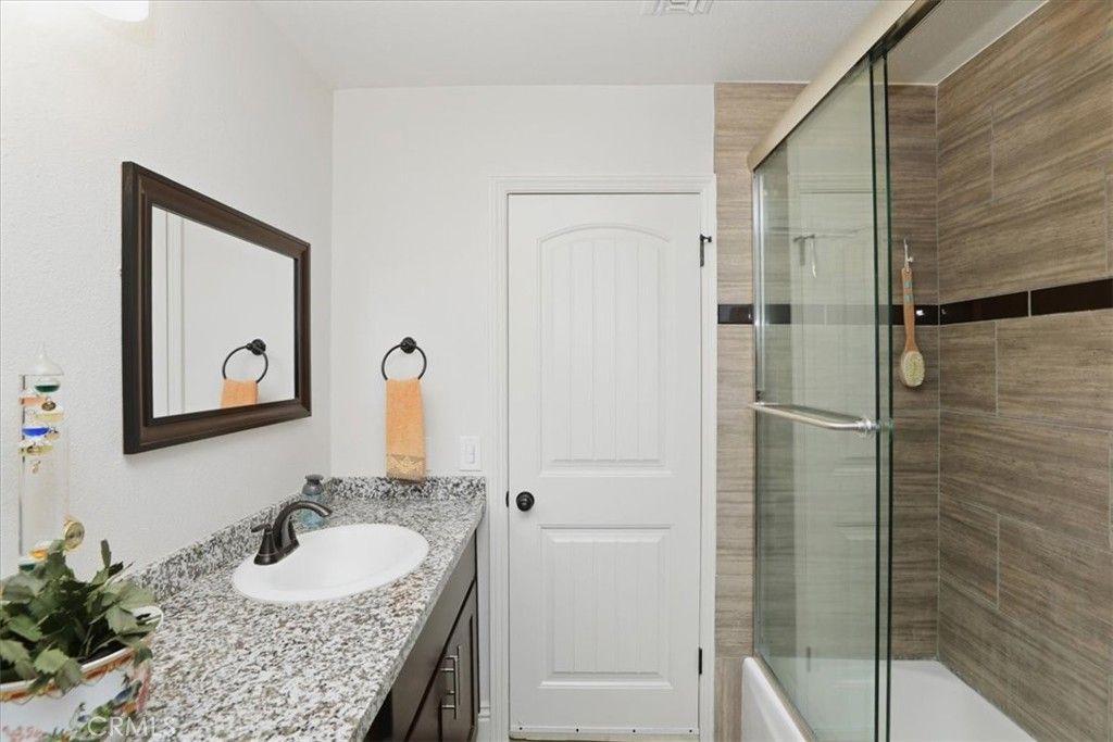 Image 36 of property listing at 8318 La Senda, Rancho Cucamonga, CA 91701