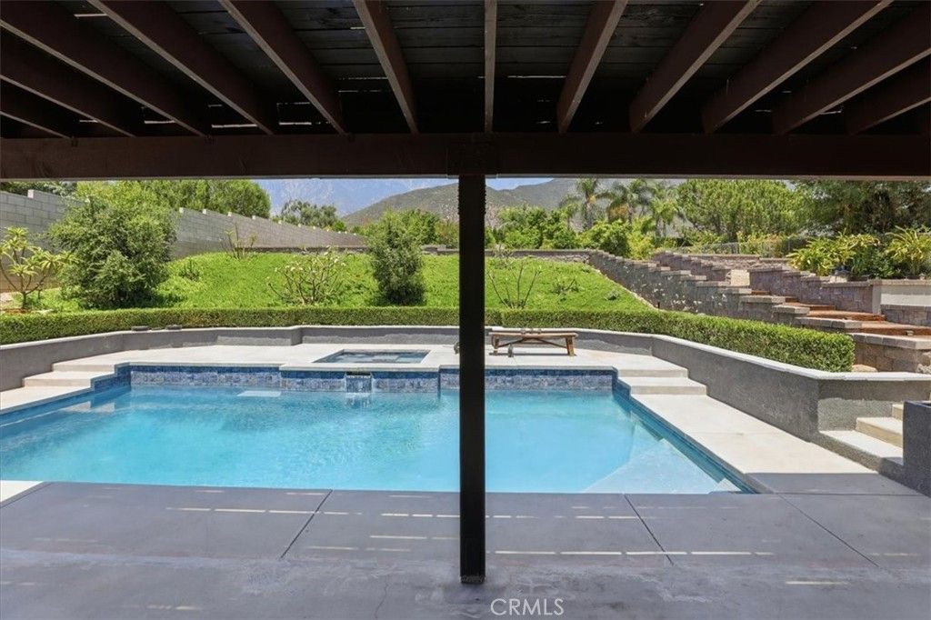 Image 56 of property listing at 8318 La Senda, Rancho Cucamonga, CA 91701