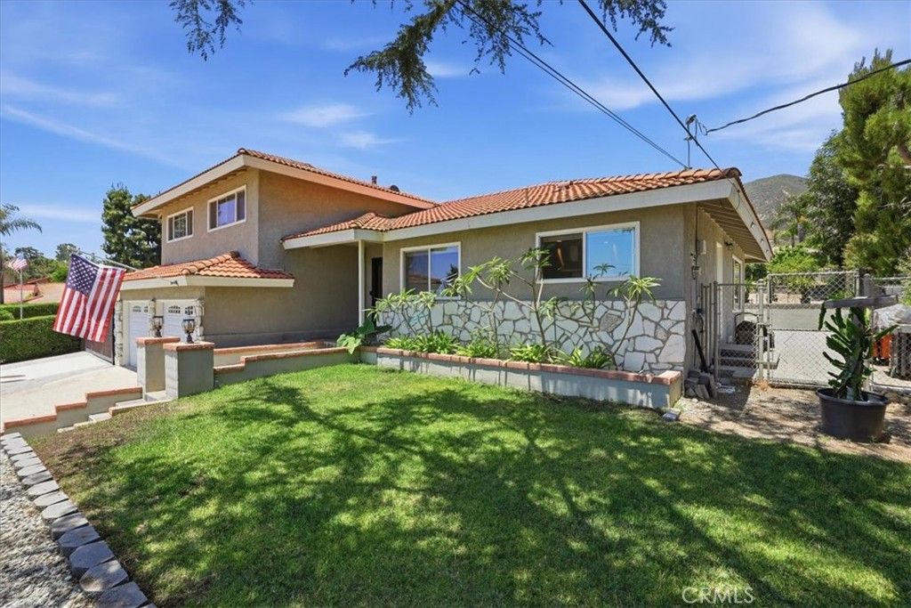 Image 7 of property listing at 8318 La Senda, Rancho Cucamonga, CA 91701