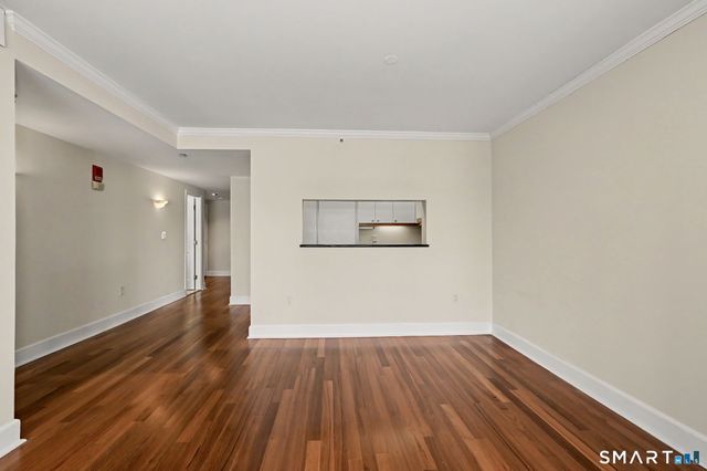 43 Harbor Drive 311, Stamford, CT 06902