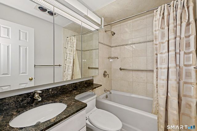 43 Harbor Drive 311, Stamford, CT 06902
