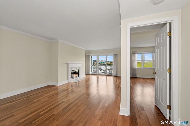 43 Harbor Drive 311, Stamford, CT 06902