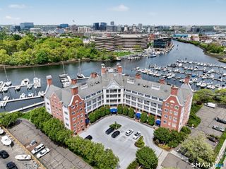 43 Harbor Drive 311, Stamford, CT 06902
